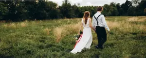 Novomanzele na svatebni louce